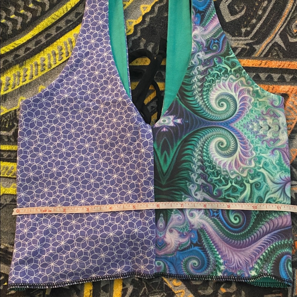 Reversible Purple and Green Patterned Tank Top - Picture 6 of 6